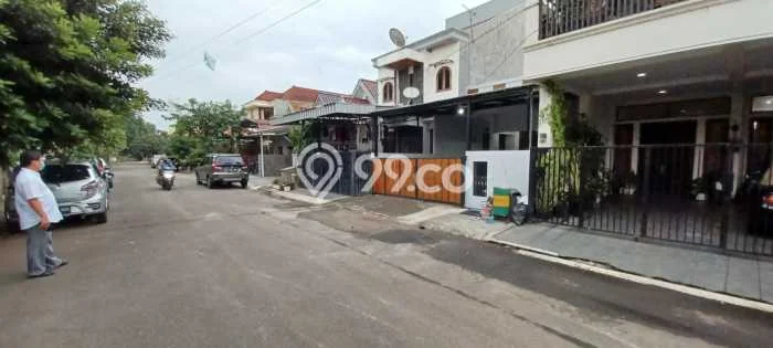 Disewakan Rumah Murah di Graha Raya Tangerang Selatan dengan 3 KT Disewakan Rumah Murah di Graha Raya Tangerang Selatan dengan 3 KT
