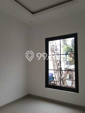 Dijual Hunian Rumah Nyaman 4 KT di Graha Bintaro, Jakarta Selatan Dijual Hunian Rumah Nyaman 4 KT di Graha Bintaro, Jakarta Selatan