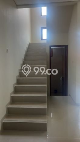 Rumah Modern 3 KT LT 105m2 di Graha Raya Bintaro Rumah Modern 3 KT LT 105m2 di Graha Raya Bintaro