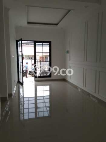 Dijual Hunian Rumah Nyaman 4 KT di Graha Bintaro, Jakarta Selatan Dijual Hunian Rumah Nyaman 4 KT di Graha Bintaro, Jakarta Selatan