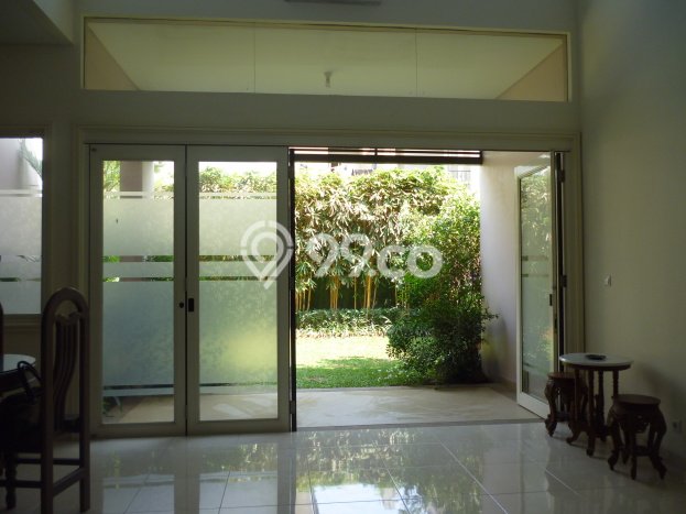 For Sale! Premium House LT 300m2 Desain Modern di Alam Sutera For Sale! Premium House LT 300m2 Desain Modern di Alam Sutera
