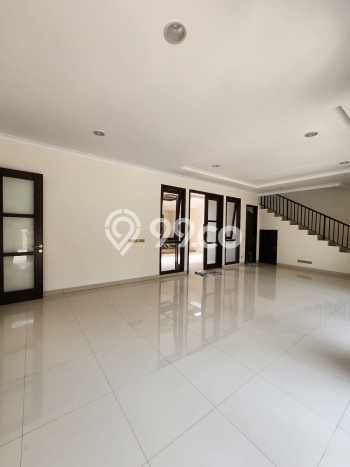 RARE UNIT! Rumah di BSD Avani, 4 KT, View Kota, Luas 300m² Bangunan 225m² RARE UNIT! Rumah di BSD Avani, 4 KT, View Kota, Luas 300m² Bangunan 225m²