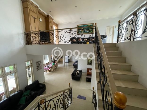Jual Rumah Luas Elegan Dengan View Eksklusif di Alam Sutera, Tangerang Jual Rumah Luas Elegan Dengan View Eksklusif di Alam Sutera, Tangerang