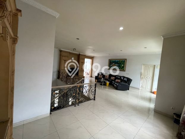 Jual Rumah Luas Elegan Dengan View Eksklusif di Alam Sutera, Tangerang Jual Rumah Luas Elegan Dengan View Eksklusif di Alam Sutera, Tangerang