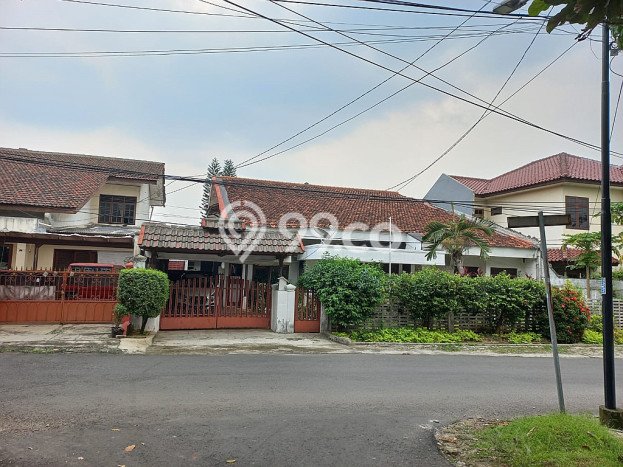Ready to Use! Premium House LT 430m2 Desain Elegan di Bintaro Ready to Use! Premium House LT 430m2 Desain Elegan di Bintaro