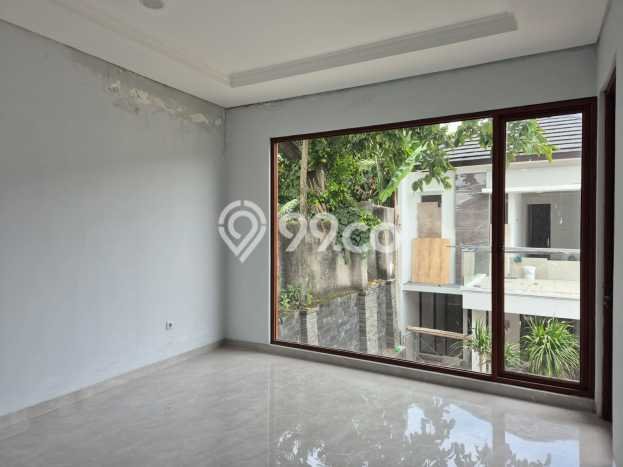 Dijual Rumah Luas Elegan Dengan View Cantik di Bintaro, Tangerang Selatan Dijual Rumah Luas Elegan Dengan View Cantik di Bintaro, Tangerang Selatan