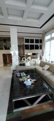 Rumah Elit Akses Strategis di Jakarta Utara Semi Furnished Rumah Elit Akses Strategis di Jakarta Utara Semi Furnished