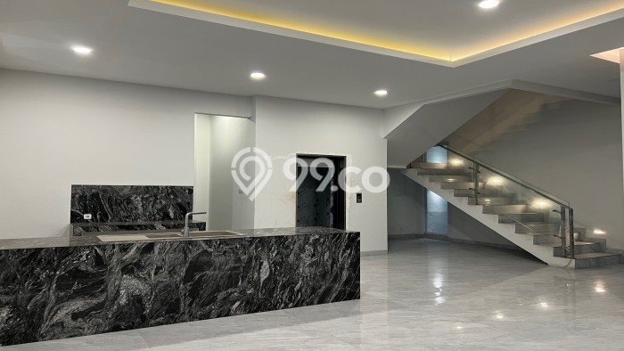 Dijual Rumah Luas Megah Dengan View Cantik di Sunter, Jakarta Utara Dijual Rumah Luas Megah Dengan View Cantik di Sunter, Jakarta Utara