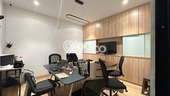 Untuk Dijual! Gudang di Sunter Jakarta Utara LT 1300m2 / LB 4000m2 Kawasan Strategis Untuk Dijual! Gudang di Sunter Jakarta Utara LT 1300m2 / LB 4000m2 Kawasan Strategis