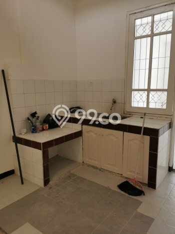 NEW LISTING! Rumah kawasan Pakuwon City, Siap Huni, 1 KM, Akses Pakuwon City, Surabaya, Surabaya, LT 78m² Bangunan 60m² NEW LISTING! Rumah kawasan Pakuwon City, Siap Huni, 1 KM, Akses Pakuwon City, Surabaya, Surabaya, LT 78m² Bangunan 60m²