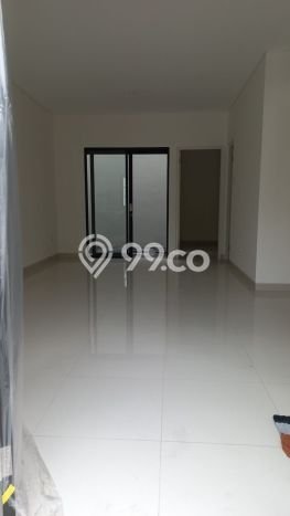 Jual Rumah Bagus Siap Huni LB 103m2 di Rungkut, Surabaya Jual Rumah Bagus Siap Huni LB 103m2 di Rungkut, Surabaya