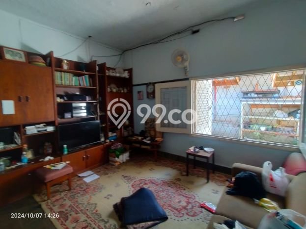 Bisa KPR! Rumah Sayap Dago, Bandung, Luas 333m2m² LB 231m2m² Bisa KPR! Rumah Sayap Dago, Bandung, Luas 333m2m² LB 231m2m²