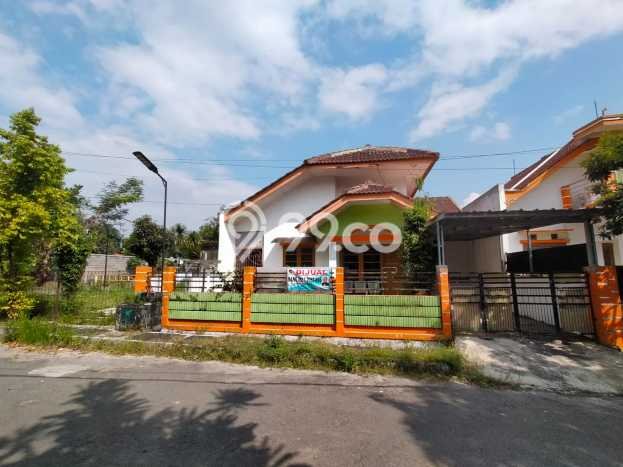 Jual Segera Rumah 3 KT 2 KM di Lokasi Strategis, Bandung Jual Segera Rumah 3 KT 2 KM di Lokasi Strategis, Bandung