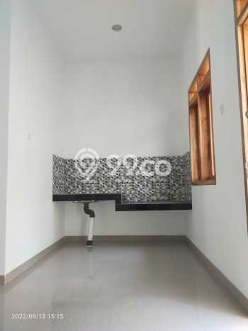 Rumah di Arcamanik, Bandung, Luas 96m² LB 105m² Rumah di Arcamanik, Bandung, Luas 96m² LB 105m²