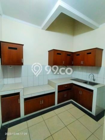 Hunian Impian Keluarga! Rumah 2 Lantai area Arcamanik, Bandung, Luas 176m² Bangunan 250m² Hunian Impian Keluarga! Rumah 2 Lantai area Arcamanik, Bandung, Luas 176m² Bangunan 250m²