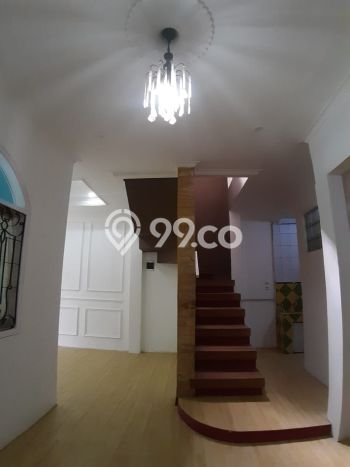 Rumah Terawat LT 72m² / LB 120m² di Kawasan Bisnis Cimahi, Bandung Rumah Terawat LT 72m² / LB 120m² di Kawasan Bisnis Cimahi, Bandung