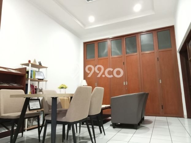 HARGA SPECIAL! Rumah Asri lokasi Cipaganti, LT 713m² Bangunan 350m² HARGA SPECIAL! Rumah Asri lokasi Cipaganti, LT 713m² Bangunan 350m²
