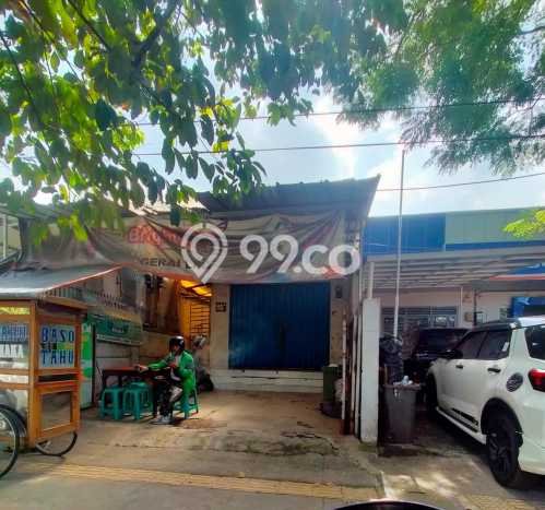 Rumah Elit Modern Tanpa Renovasi di Cibeunying Bandung Rumah Elit Modern Tanpa Renovasi di Cibeunying Bandung