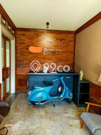 Rumah Luxury Modern Tanpa Renovasi di Tubagus Ismail Bandung Rumah Luxury Modern Tanpa Renovasi di Tubagus Ismail Bandung