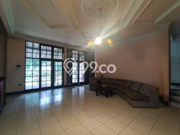 Rumah Luxury Modern Tanpa Renovasi di Setiabudi Bandung Rumah Luxury Modern Tanpa Renovasi di Setiabudi Bandung