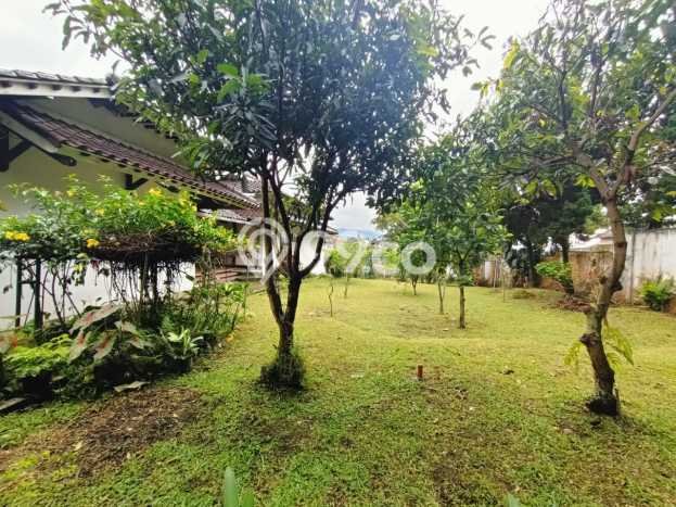 Rumah Luxury Modern Tanpa Renovasi di Setiabudi Bandung Rumah Luxury Modern Tanpa Renovasi di Setiabudi Bandung
