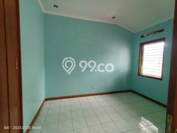HARGA SPECIAL! Rumah Asri area Setra Duta, Bandung, Luas 180m² Bangunan 240m² BISA KPR! HARGA SPECIAL! Rumah Asri area Setra Duta, Bandung, Luas 180m² Bangunan 240m² BISA KPR!