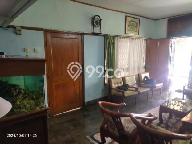 Bisa KPR! Rumah Sayap Dago, Bandung, Luas 333m2m² LB 231m2m² Bisa KPR! Rumah Sayap Dago, Bandung, Luas 333m2m² LB 231m2m²