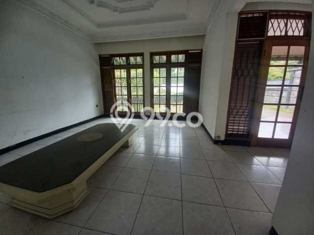 Rumah Luxury Modern Tanpa Renovasi di Setiabudi Bandung Rumah Luxury Modern Tanpa Renovasi di Setiabudi Bandung