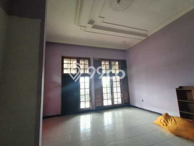 Rumah Luxury Modern Tanpa Renovasi di Setiabudi Bandung Rumah Luxury Modern Tanpa Renovasi di Setiabudi Bandung