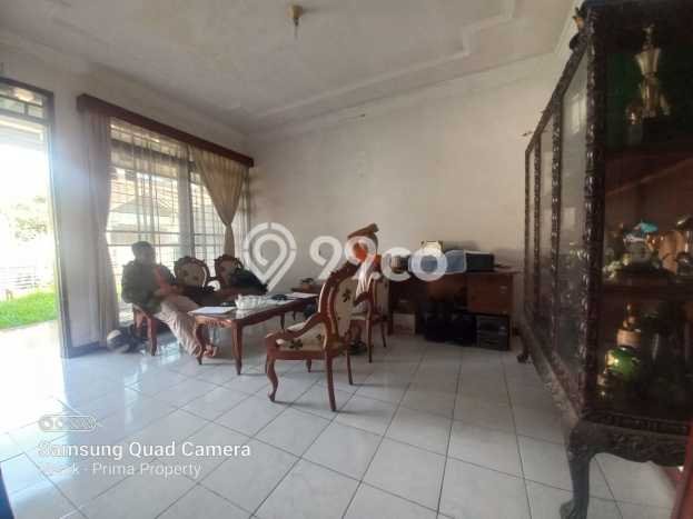 Rumah Lokasi Strategis di Buah Batu, Bandung, LT 500m² LB 210m² Rumah Lokasi Strategis di Buah Batu, Bandung, LT 500m² LB 210m²