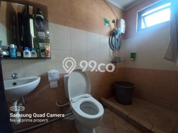 Rumah Berkelas LT 128m² / LB 140m² di Kompleks Perumahan Cimahi Utara, Cimahi Rumah Berkelas LT 128m² / LB 140m² di Kompleks Perumahan Cimahi Utara, Cimahi