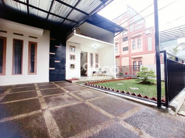 Jual Rumah Eksklusif 2 KT di Kopo, Bandung Jual Rumah Eksklusif 2 KT di Kopo, Bandung