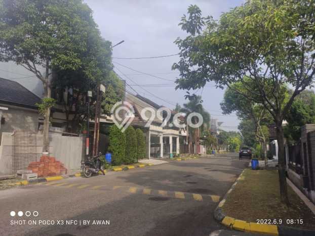 Siap Huni Rumah Mewah 4 Kamar di Batununggal Dekat ke Mana Saja Siap Huni Rumah Mewah 4 Kamar di Batununggal Dekat ke Mana Saja