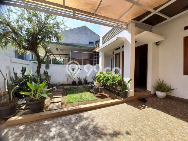 Dijual Rumah Cisaranten Arcamanik Siap Huni 875jt Jalan Depan Lebar, Lm 7m X 16m Dijual Rumah Cisaranten Arcamanik Siap Huni 875jt Jalan Depan Lebar, Lm 7m X 16m