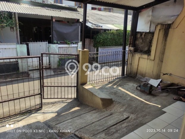Dijual Rumah Strategis Dekat Griya, Komplek Perumnas Antapani Kota Bandung Dijual Rumah Strategis Dekat Griya, Komplek Perumnas Antapani Kota Bandung