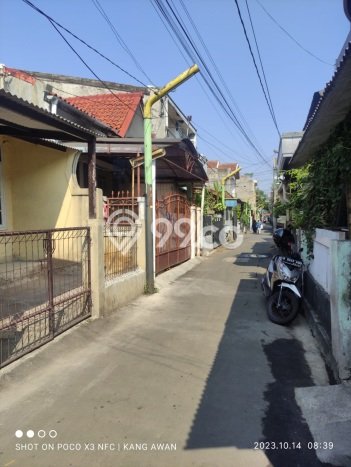 Dijual Rumah Strategis Dekat Griya, Komplek Perumnas Antapani Kota Bandung Dijual Rumah Strategis Dekat Griya, Komplek Perumnas Antapani Kota Bandung