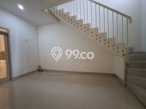 For Sale Rumah 4 Kamar Lokasi Ideal Bagus dan Strategis di Arcamanik For Sale Rumah 4 Kamar Lokasi Ideal Bagus dan Strategis di Arcamanik