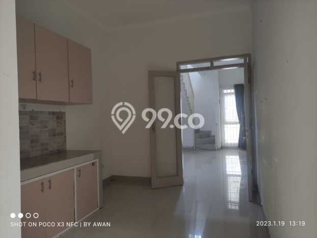 For Sale Rumah 4 Kamar Lokasi Ideal Bagus dan Strategis di Arcamanik For Sale Rumah 4 Kamar Lokasi Ideal Bagus dan Strategis di Arcamanik