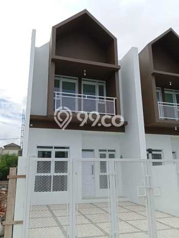Hunian Nyaman 4 KT di Arcamanik, Bandung - Luas Tanah 94m² Hunian Nyaman 4 KT di Arcamanik, Bandung - Luas Tanah 94m²