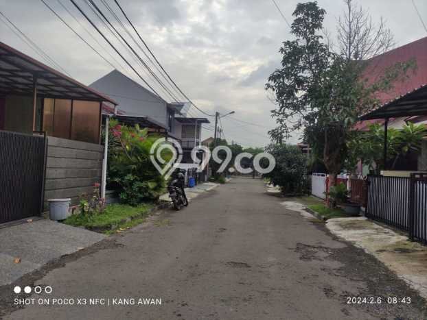 Rumah Bagus di Antapani, Bandung, LT 101m², LB 100m² Rumah Bagus di Antapani, Bandung, LT 101m², LB 100m²