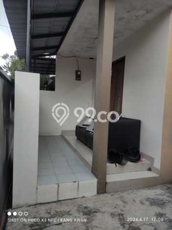Rumah EXCLUSIVE di Buah Batu, Bandung, LT 84m² Bangunan 108m² HARGA TERBAIK! Rumah EXCLUSIVE di Buah Batu, Bandung, LT 84m² Bangunan 108m² HARGA TERBAIK!