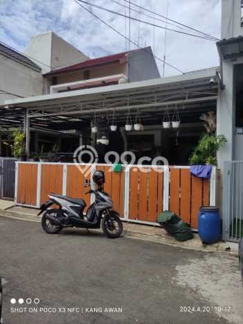 Jual Cepat Rumah dengan Luas Tanah 108m² dan Luas Bangunan 90m² di Area Antapani, Bandung Jual Cepat Rumah dengan Luas Tanah 108m² dan Luas Bangunan 90m² di Area Antapani, Bandung