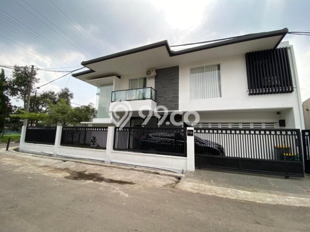 KESEMPATAN EMAS! Rumah area Kopo, Bandung, Luas 309m² LB 550m² KESEMPATAN EMAS! Rumah area Kopo, Bandung, Luas 309m² LB 550m²