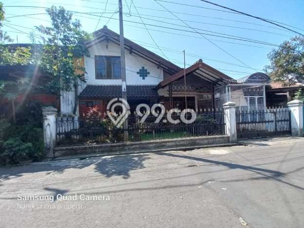 DIJUAL CEPAT! Rumah Premium di Buah Batu, Bandung, Luas 186m² Bangunan 180m² BISA KPR! DIJUAL CEPAT! Rumah Premium di Buah Batu, Bandung, Luas 186m² Bangunan 180m² BISA KPR!