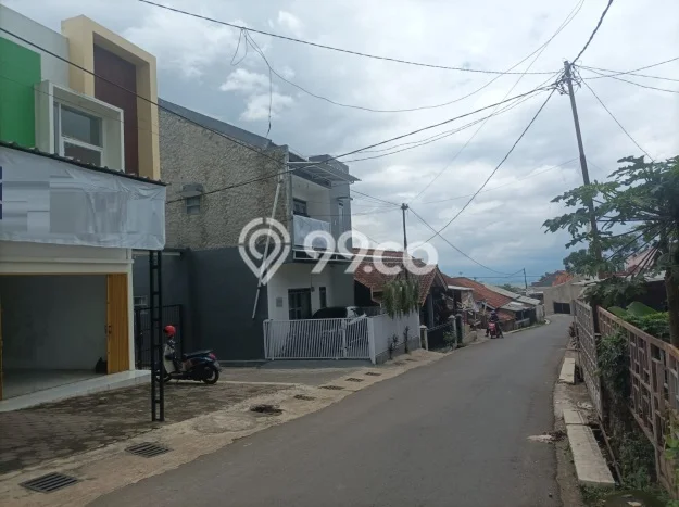 Ruko Dijual Lokasi Emas di Cileunyi Luas 90m2 Ruko Dijual Lokasi Emas di Cileunyi Luas 90m2
