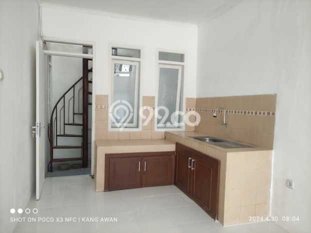 Kesempatan Investasi 4 Kamar Tidur dan 2 Kamar Mandi di Lokasi Strategis Antapani, Bandung Kesempatan Investasi 4 Kamar Tidur dan 2 Kamar Mandi di Lokasi Strategis Antapani, Bandung