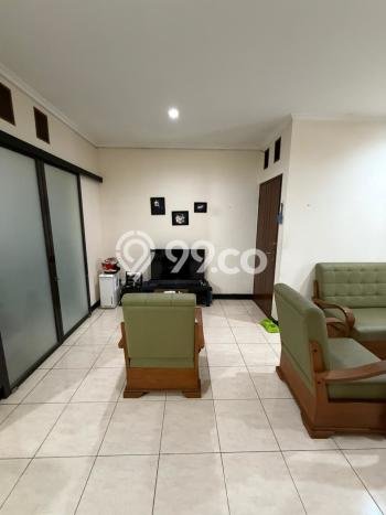 Rumah dengan Lokasi Strategis 4 KT di Antapani, Bandung Rumah dengan Lokasi Strategis 4 KT di Antapani, Bandung