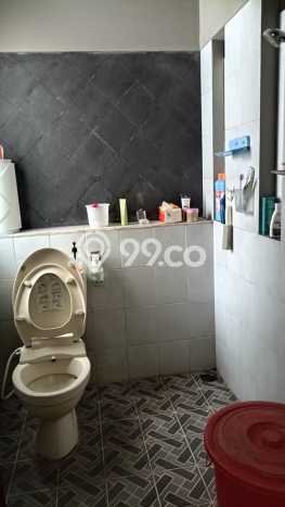 Rumah Kawasan Setra Duta, LT 239m², LB 250m² Rumah Kawasan Setra Duta, LT 239m², LB 250m²