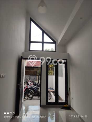 Rumah Idaman Modern! Rumah 2 Lantai di Arcamanik, Bandung, Luas 90m² Bangunan 55m² Rumah Idaman Modern! Rumah 2 Lantai di Arcamanik, Bandung, Luas 90m² Bangunan 55m²