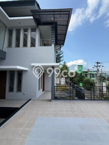 Hunian Cantik Modern Lb 200m2 di Cilengkrang, Bandung Hunian Cantik Modern Lb 200m2 di Cilengkrang, Bandung